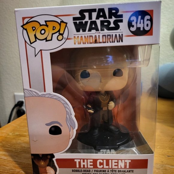 Star Wars Mandalorian The Client Funko Pop - Picture 1 of 8
